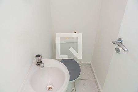 Lavabo de casa de condomínio para alugar com 2 quartos, 72m² em Burgo Paulista, São Paulo