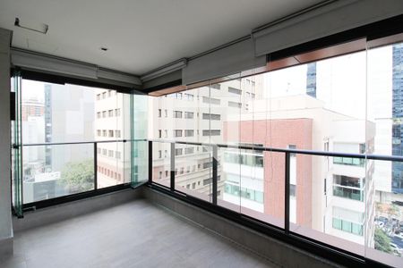 Varanda  de apartamento à venda com 1 quarto, 53m² em Itaim Bibi, São Paulo