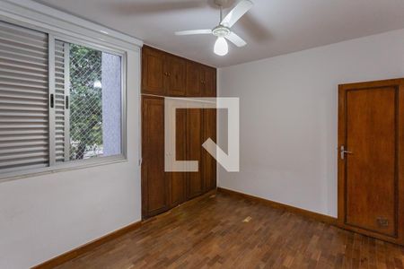 Quarto 1 de apartamento para alugar com 3 quartos, 120m² em Coração Eucarístico, Belo Horizonte