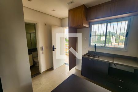 Sala e Cozinha de apartamento para alugar com 1 quarto, 25m² em Jardim Trussardi, São Paulo