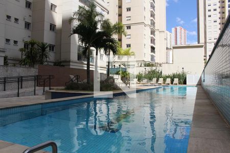 Apartamento à venda com 69m², 2 quartos e 1 vagaPiscina