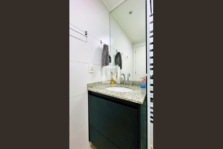 Apartamento à venda com 69m², 2 quartos e 1 vaga Apartamento à venda com 69m², 2 quartos e 1 vagaBanheiro