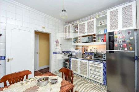 Apartamento à venda com 125m², 2 quartos e 1 vagaCozinha 
