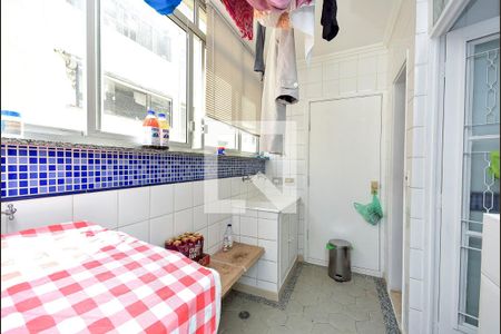 Apartamento à venda com 125m², 2 quartos e 1 vagaÁrea de serviço 