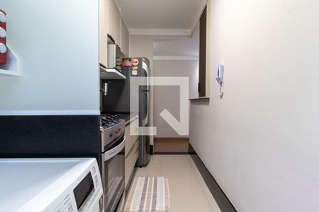 Cozinha de apartamento à venda com 2 quartos, 45m² em Vila Carminha, Campinas