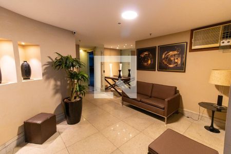 Sala de apartamento à venda com 3 quartos, 138m² em Icaraí, Niterói