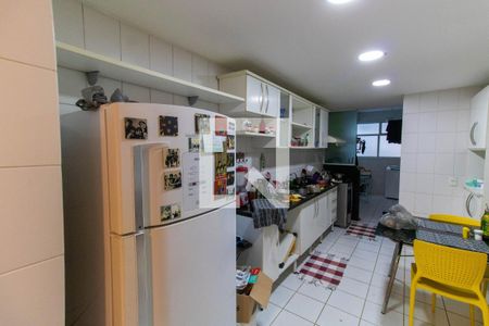 Apartamento à venda com 138m², 3 quartos e 2 vagasCozinha