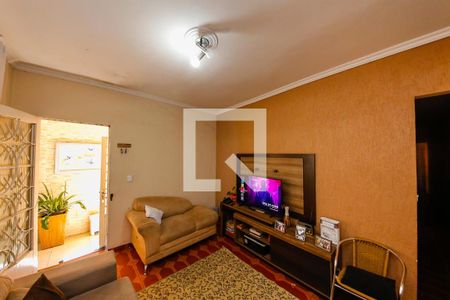 Sala de casa à venda com 3 quartos, 154m² em Vila Santa Virginia, São Paulo