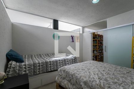 Casa de condomínio para alugar com 252m², 2 quartos e 2 vagasQuarto 1