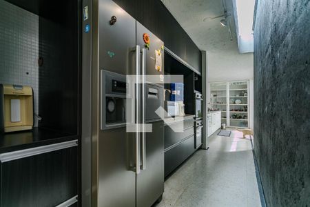 Casa de condomínio para alugar com 252m², 2 quartos e 2 vagasCozinha