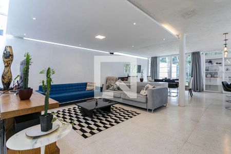 Sala de TV de casa de condomínio para alugar com 2 quartos, 252m² em Parque dos Lagos, Mogi das Cruzes