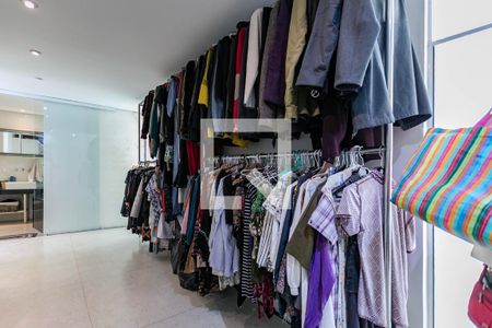 Casa de condomínio para alugar com 252m², 2 quartos e 2 vagasCloset - Quarto 2 - Suíte