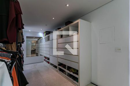 Casa de condomínio para alugar com 252m², 2 quartos e 2 vagasCloset - Quarto 2 - Suíte