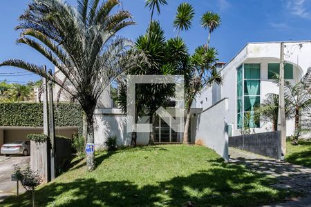 Casa de condomínio para alugar com 252m², 2 quartos e 2 vagasFachada