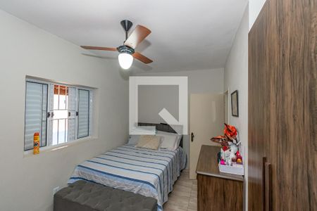 Casa à venda com 198m², 4 quartos e 4 vagas Casa à venda com 198m², 4 quartos e 4 vagasQuarto 3