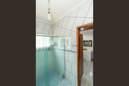 Casa à venda com 198m², 4 quartos e 4 vagas Casa à venda com 198m², 4 quartos e 4 vagasBanheiro Social 1