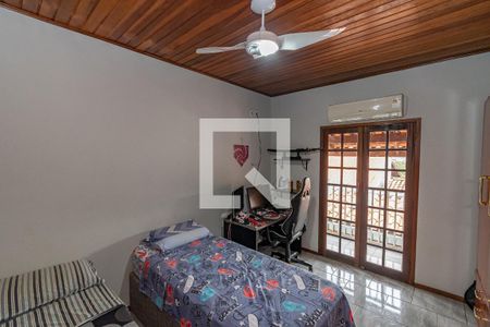 Casa à venda com 198m², 4 quartos e 4 vagas Casa à venda com 198m², 4 quartos e 4 vagasQuarto 2