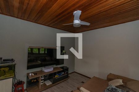 Sala de TV de casa à venda com 4 quartos, 198m² em Parque Residencial Vila União, Campinas