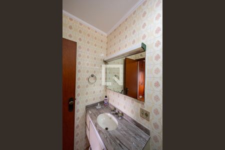 Casa à venda com 230m², 4 quartos e 3 vagasBanheiro da Suíte 2