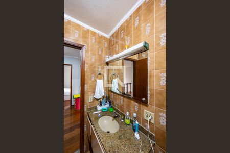 Casa à venda com 230m², 4 quartos e 3 vagasBanheiro Social 2