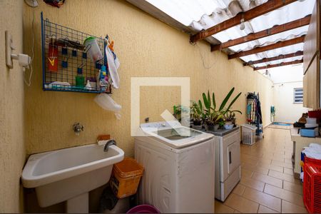 Casa à venda com 230m², 4 quartos e 3 vagasLavanderia