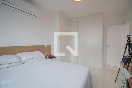 Apartamento à venda com 160m², 5 quartos e 2 vagasQuarto 4 