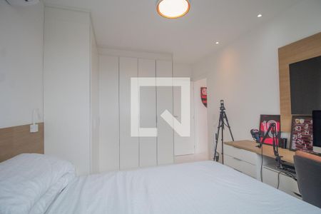 Apartamento à venda com 160m², 5 quartos e 2 vagasQuarto 4 