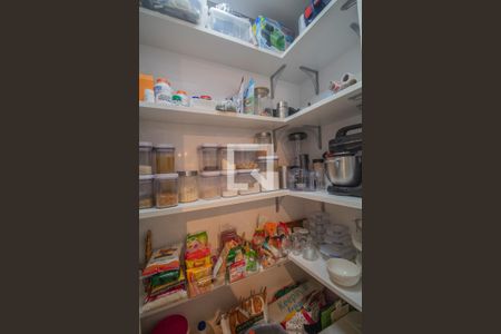 Apartamento à venda com 160m², 5 quartos e 2 vagasDespensa