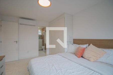 Apartamento à venda com 160m², 5 quartos e 2 vagasQuarto 1 