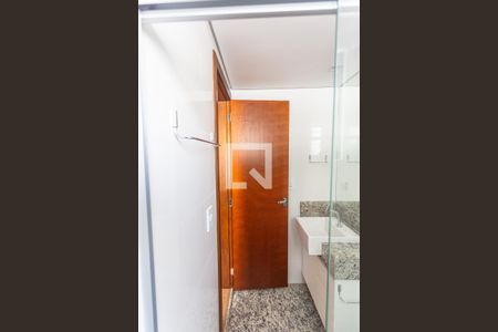 Apartamento para alugar com 62m², 2 quartos e 2 vagas Apartamento para alugar com 62m², 2 quartos e 2 vagasBanheiro da Suíte 2