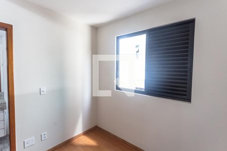 Apartamento para alugar com 62m², 2 quartos e 2 vagas Apartamento para alugar com 62m², 2 quartos e 2 vagasSuíte 2