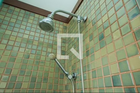 Casa à venda com 350m², 3 quartos e 2 vagasBanheiro dos quartos 1 e 2