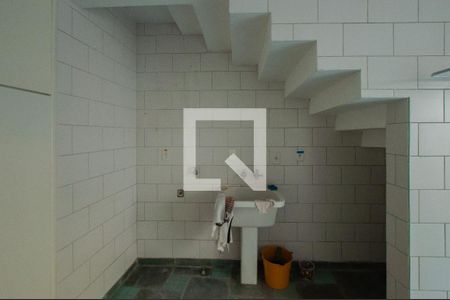 Casa à venda com 350m², 3 quartos e 2 vagasÁrea de Serviço