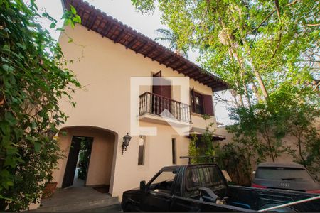 Casa à venda com 350m², 3 quartos e 2 vagasGaragem