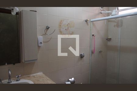 Casa para alugar com 300m², 4 quartos e 4 vagasBanheiro