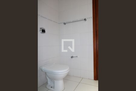 Casa à venda com 210m², 3 quartos e 6 vagasSuíte 2