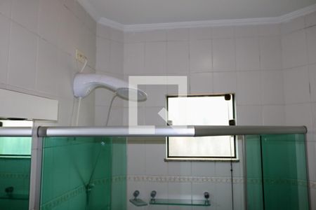 Casa à venda com 210m², 3 quartos e 6 vagasBanheiro da Suíte 3