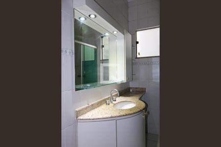 Casa à venda com 210m², 3 quartos e 6 vagasSuíte 2