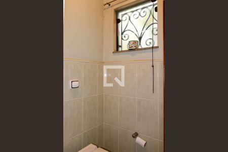 Casa à venda com 210m², 3 quartos e 6 vagasLavabo