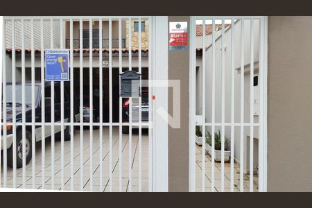 Casa à venda com 210m², 3 quartos e 6 vagasPlaquinha