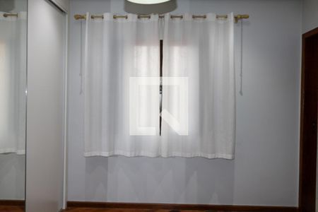 Casa à venda com 210m², 3 quartos e 6 vagasSuíte 2