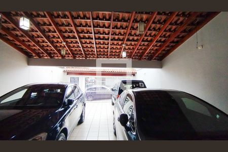 Casa à venda com 210m², 3 quartos e 6 vagasGaragem