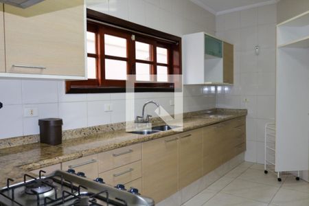 Casa à venda com 210m², 3 quartos e 6 vagasCozinha