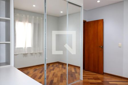 Casa à venda com 210m², 3 quartos e 6 vagasSuíte 1