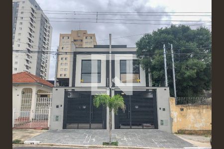 Casa à venda com 150m², 4 quartos e 2 vagasFachada