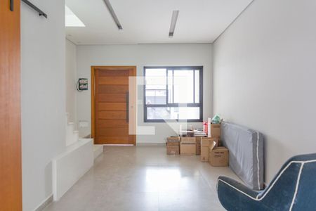 Sala de casa à venda com 4 quartos, 150m² em Vila Carrao, São Paulo