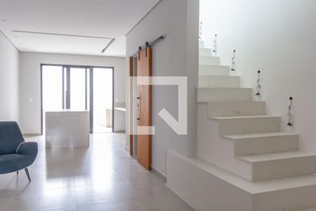 Sala de casa à venda com 4 quartos, 150m² em Vila Carrao, São Paulo