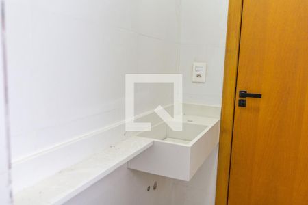Casa à venda com 150m², 4 quartos e 2 vagasBanheiro da Suíte 2