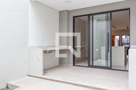 Casa à venda com 150m², 4 quartos e 2 vagasÁrea de Serviço