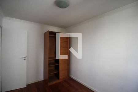 Quarto 1 de apartamento para alugar com 2 quartos, 52m² em Vila Sofia, São Paulo